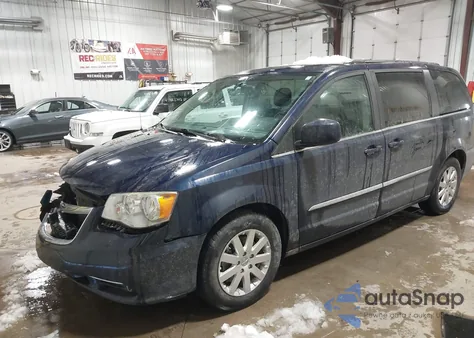 2014 Chrysler Town & Country Touring z USA, uszkodzony, nr VIN 2C4RC1BG9ER437832